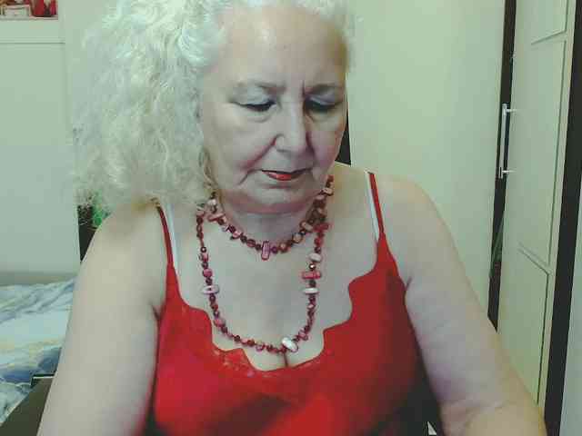 GrannyWants webcam