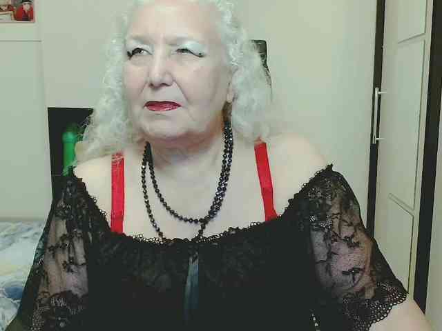 GrannyWants webcam