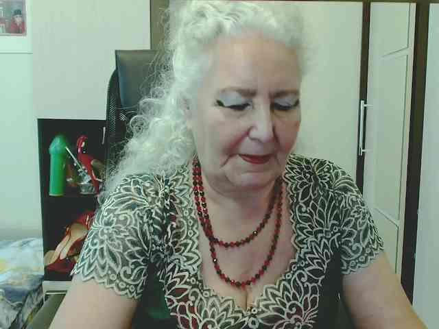 GrannyWants webcam