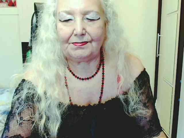 GrannyWants webcam