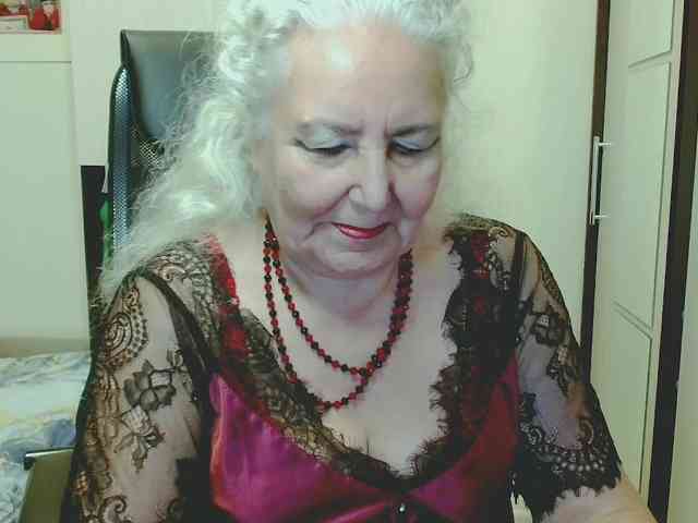 GrannyWants webcam