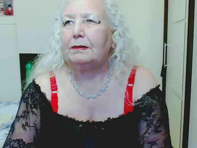 Model: GrannyWants