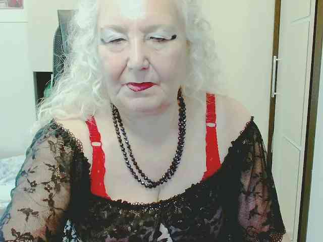 GrannyWants webcam