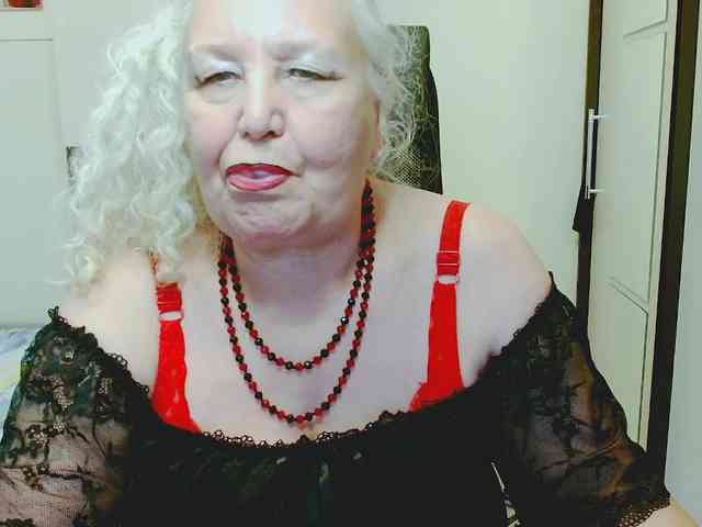 Model: GrannyWants