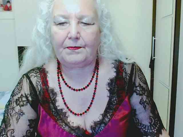 Model: GrannyWants
