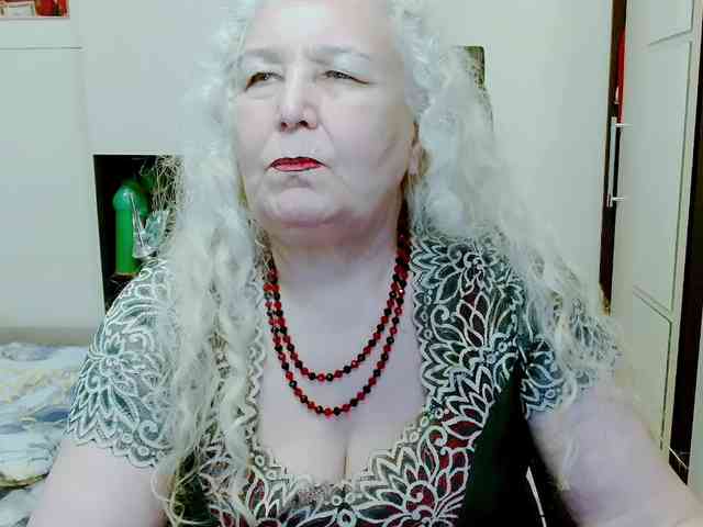 GrannyWants webcam