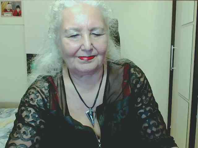 GrannyWants webcam