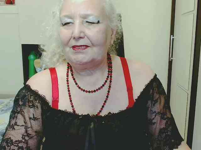 GrannyWants webcam