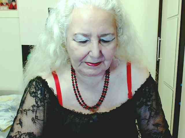 Model: GrannyWants