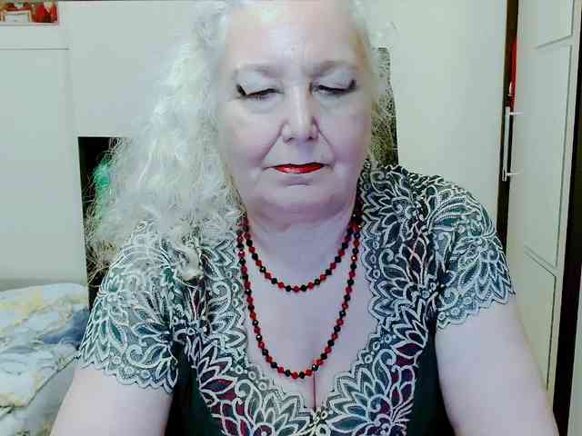 GrannyWants webcam