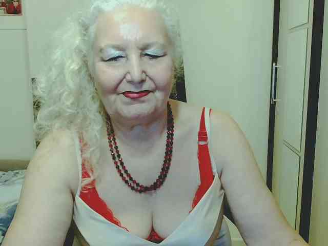 GrannyWants webcam