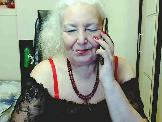 GrannyWants webcam