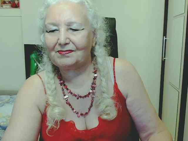 GrannyWants webcam