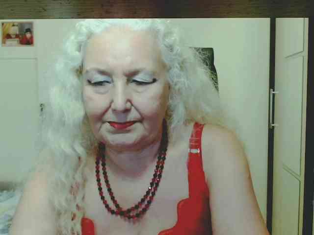 GrannyWants webcam