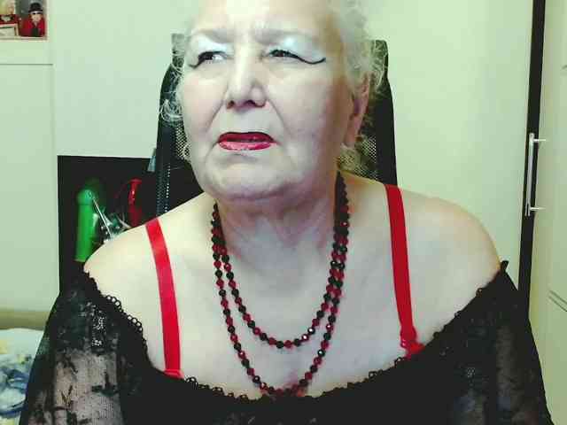 GrannyWants webcam