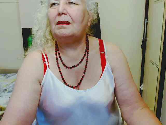 Model: GrannyWants
