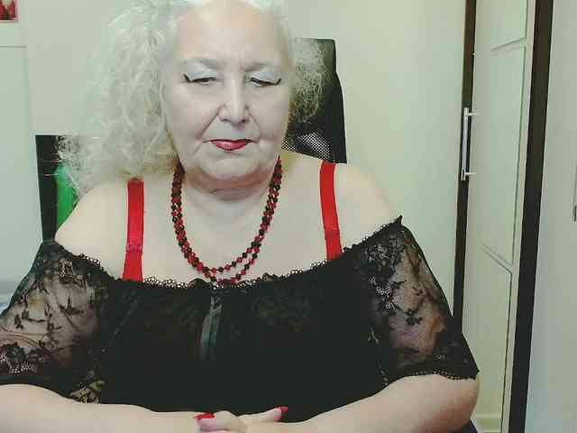 Model: GrannyWants