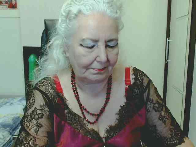 GrannyWants webcam