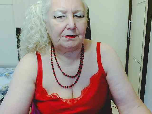 Model: GrannyWants