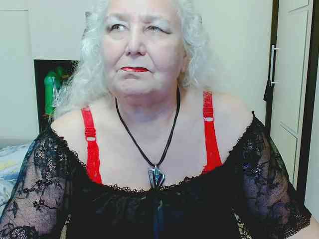 GrannyWants webcam