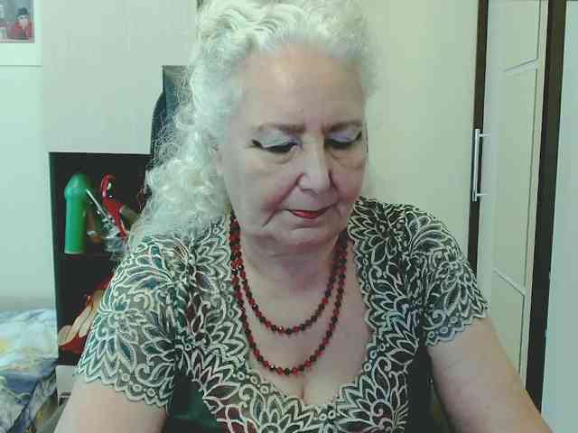 GrannyWants webcam