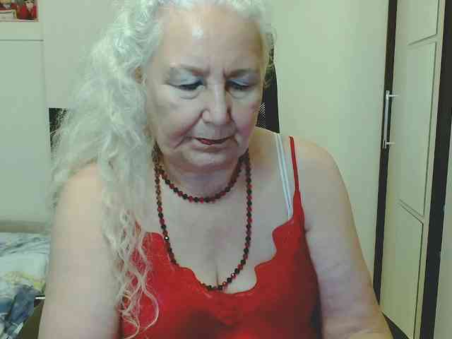 GrannyWants webcam