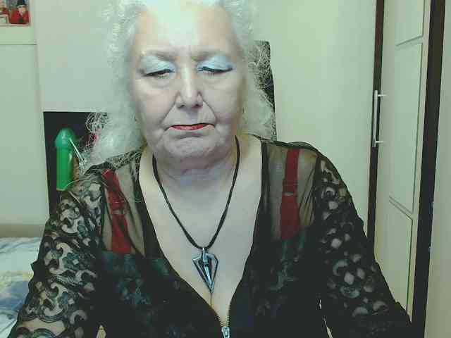GrannyWants webcam