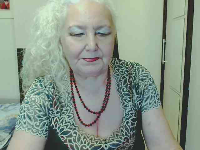 GrannyWants webcam