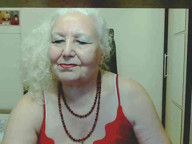 GrannyWants webcam