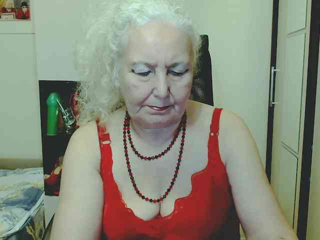 GrannyWants webcam