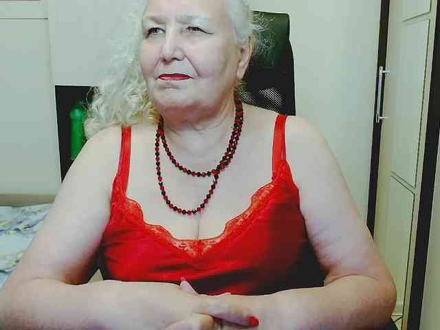 Model: GrannyWants