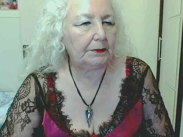 GrannyWants webcam