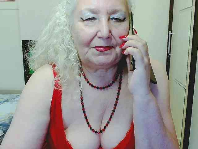 Model: GrannyWants