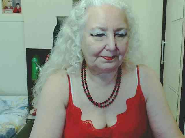 GrannyWants webcam