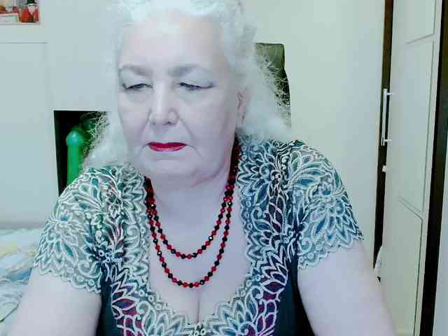 GrannyWants webcam