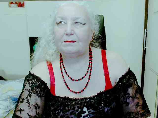 Model: GrannyWants