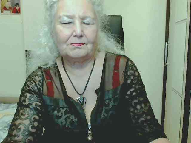 Model: GrannyWants