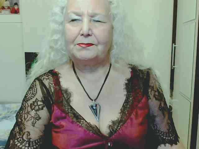 GrannyWants webcam