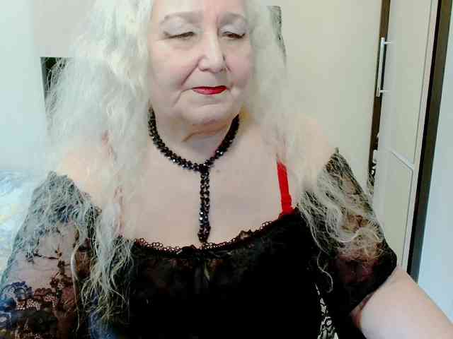 GrannyWants webcam
