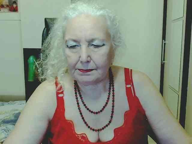 GrannyWants webcam