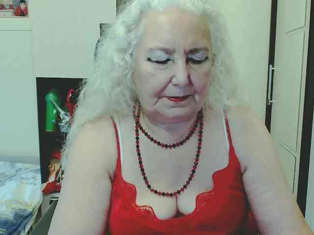 GrannyWants webcam