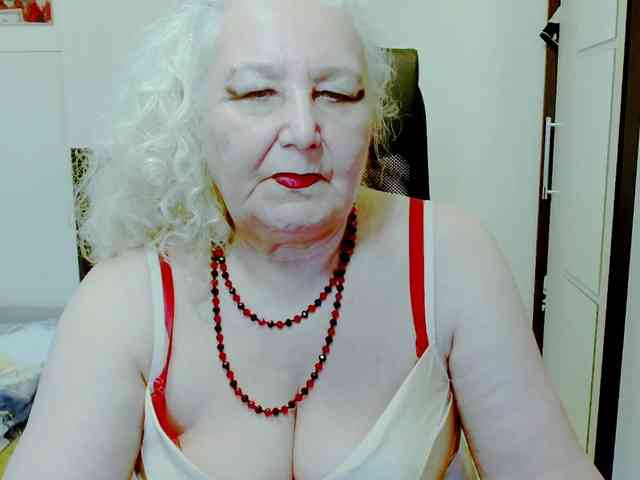 GrannyWants webcam