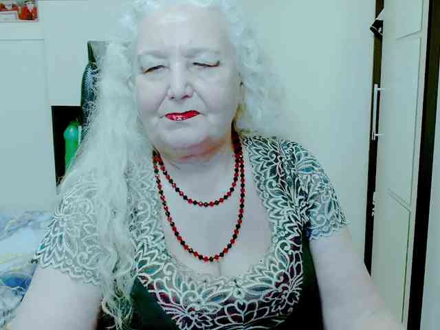 GrannyWants webcam