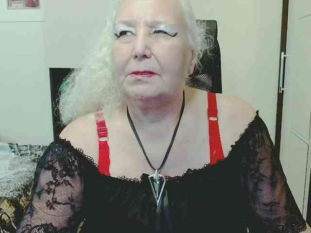 GrannyWants webcam