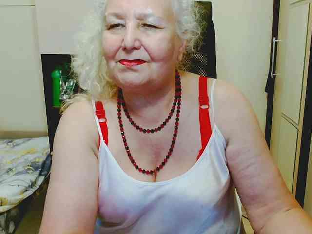 GrannyWants webcam