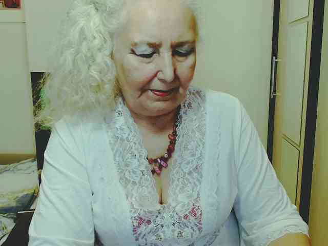 GrannyWants webcam