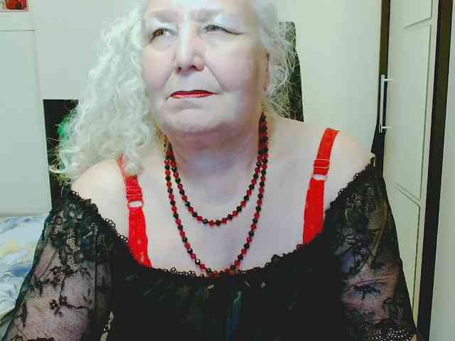 GrannyWants webcam