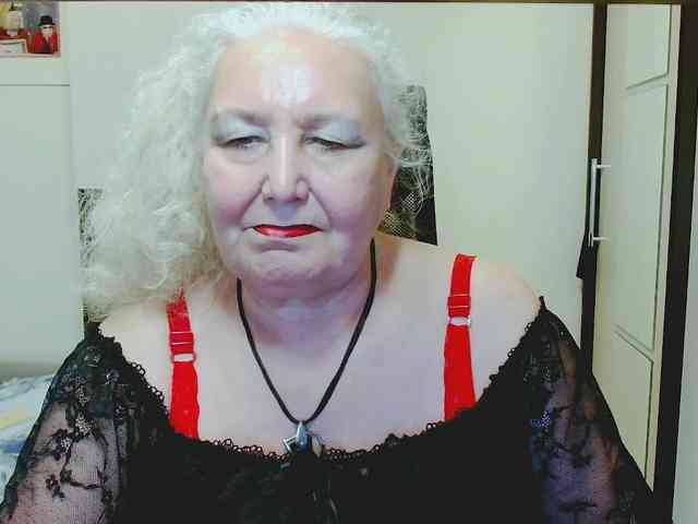 GrannyWants webcam