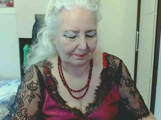 GrannyWants webcam