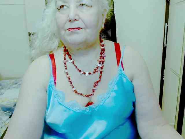 GrannyWants webcam